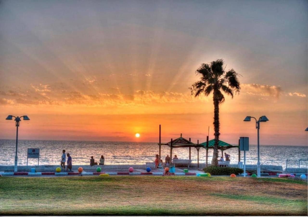 Balfour Sea View City Center Nahariya Εξωτερικό φωτογραφία