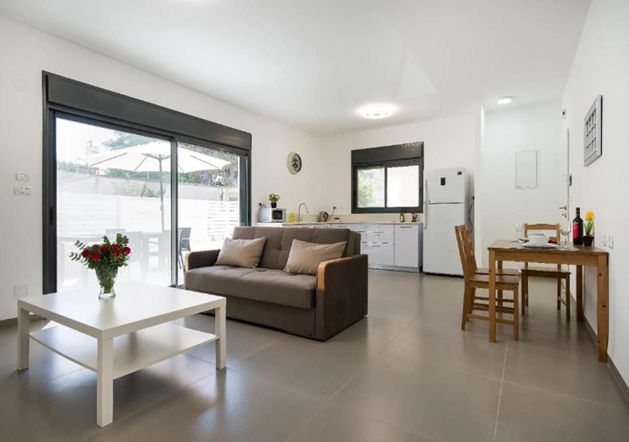 Balfour Sea View City Center Nahariya Εξωτερικό φωτογραφία