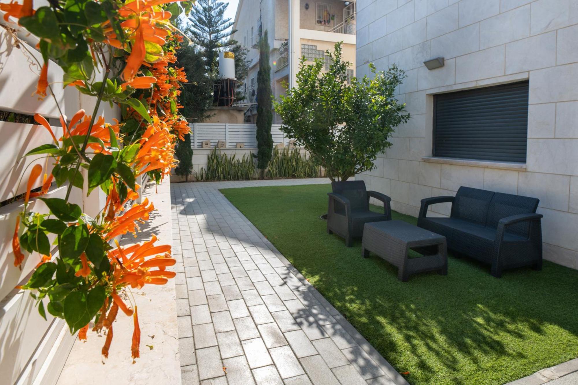 Balfour Sea View City Center Nahariya Εξωτερικό φωτογραφία