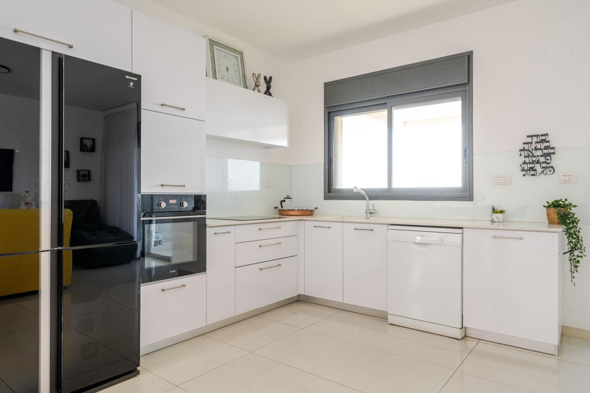 Balfour Sea View City Center Nahariya Εξωτερικό φωτογραφία
