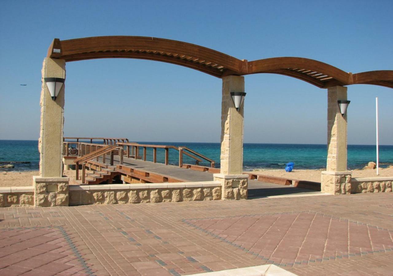 Balfour Sea View City Center Nahariya Εξωτερικό φωτογραφία
