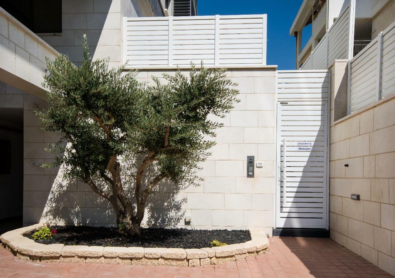 Balfour Sea View City Center Nahariya Εξωτερικό φωτογραφία